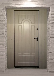 Дверь метал. Урал-Термо 135 1450*2050 Н-30 темный дуб, Х-43 седой дуб, створка на 90 правая